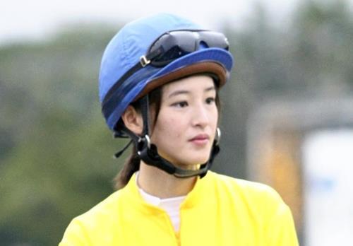 ＪＲＡ、騎手の藤田菜七子を騎乗停止に…宿泊施設で禁止されているスマホを複数回持ち込み通信