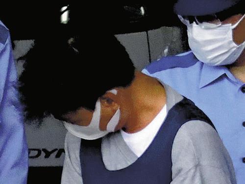 連続強盗事件、被害者縛った粘着テープから容疑者の指紋…船橋市で９００万円奪う