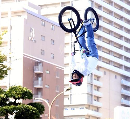 ＢＭＸ中村輪夢、全日本６連覇「世界一へのいいステップ」…女子は１５歳の新星が初Ｖ