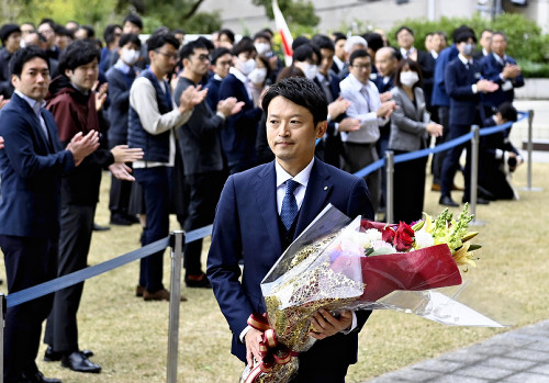 斎藤元彦知事「心ない誹謗中傷は県民の心を傷つける」…ＳＮＳ対策条例の制定検討明らかに