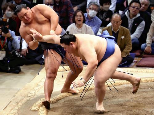 優勝争いは１敗キープの琴桜、豊昇龍の２大関に…隆の勝は３敗目