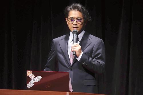 元ＴＯＫＩＯの山口達也さん「自己肯定感が低く、心が死んでいた」…アルコール依存症テーマに講演