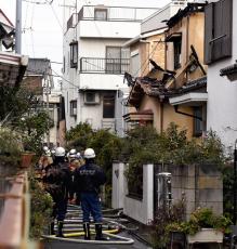 東京・江戸川で住宅火災、焼け跡から２遺体…住民の高齢夫婦か