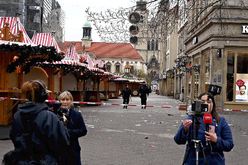 ドイツのクリスマスマーケット襲撃、犯行に使った車に容疑者の遺書…周到に計画か