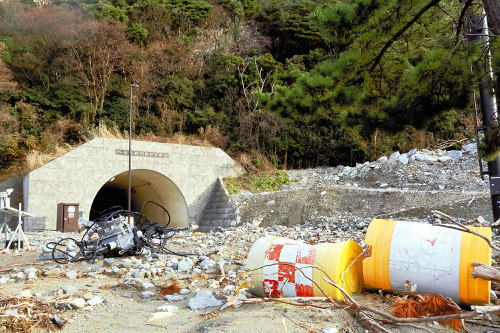 家は無事でも…断水して１年「水が来ないから、集落はバラバラになってしまった」