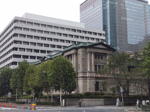 日銀が東北と北陸の景気判断引き上げ、全ての地域で「緩やかに回復」や「持ち直し」に