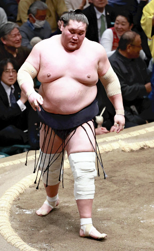 横綱・照ノ富士が引退意向…幕内優勝１０回、糖尿病・膝のけがで休場繰り返す