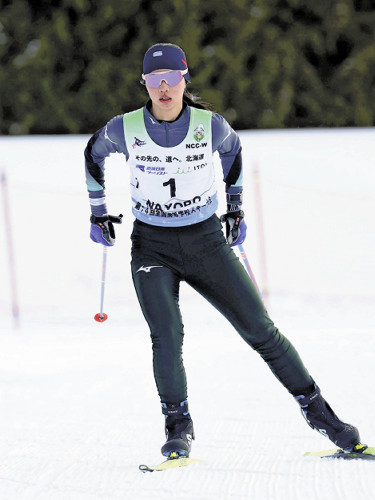 公開競技の複合女子は飯山・真正がＶ２「３連覇を目指す」