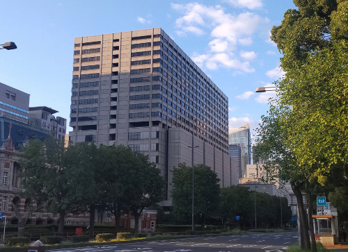 SBI証券口座乗っ取り被害、大学教授がSBI証券を提訴！金融商品不正売却の返還を求める