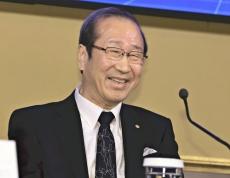 ノーベル賞・北川進さん、西陣織の特注ネクタイ「錯タイ」で晴れ舞台…自身が開発の「ＭＯＦ」をデザイン