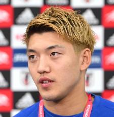 サッカー日本代表の堂安律が結婚「かねてよりお付き合いをさせて頂いている方と」とSNSで報告　祝福の嵐