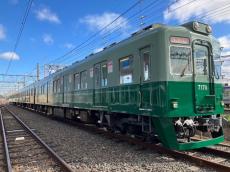 なつかしの濃淡グリーンカラーのツートンカラー！南海7100系車両の復元塗装に乗客も鉄道ファンも歓喜