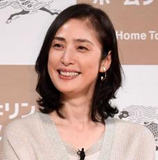 「美しいと思う50代の女性芸能人」天海祐希、松嶋菜々子を抑えたダントツ１位は「自然体」「憧れの存在」