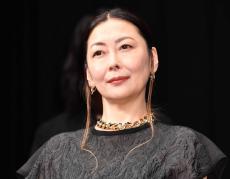 中山美穂さん突然の訃報「嘘でしょミポリン」「信じられない」　前日までSNS投稿していた…動揺広がる