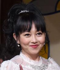 浅香唯55歳、セーラー服＆ヨーヨーに「バッチリ決まってるね」「当時と、変わらない」と反響