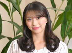 モー娘。牧野真莉愛のプールサイドで「美ボディ」ショットに「素晴らしい腹筋」「なんちゅーボディ」の声