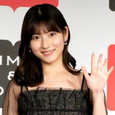 2ショット流出の人気アイドル　謝罪後、さらっとブログ再開　ドサクサで進学も公表