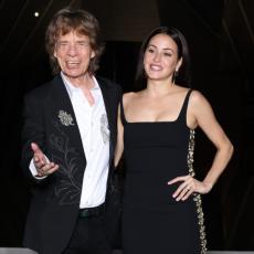 世界的ロックミュージシャン　元バレリーナの婚約者「身体的な暴行を受けたの」ロンドンで襲われていた