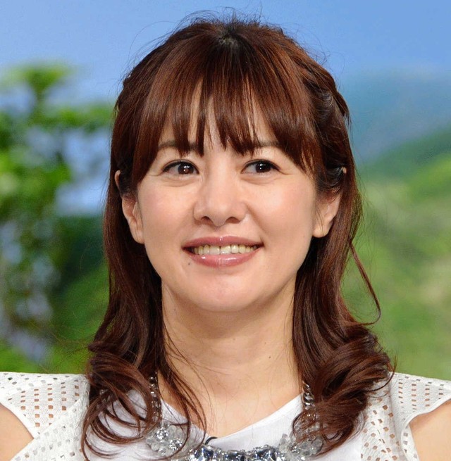 レッドはムード歌謡グループのボーカルに さとう珠緒と「オー