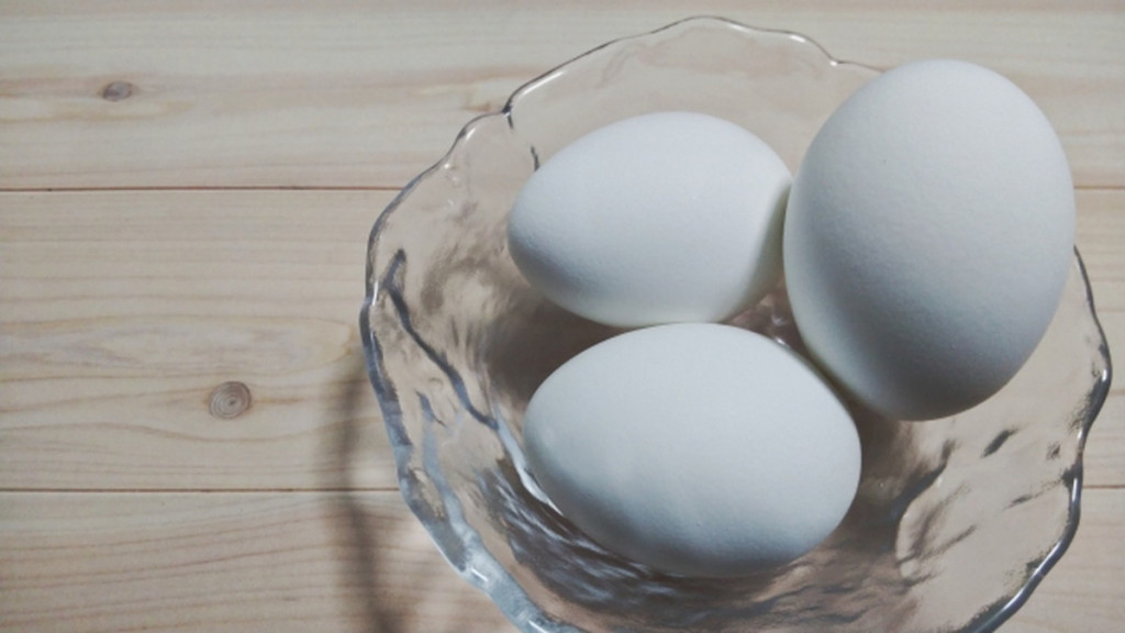 【農林水産省】卵価上昇で家計負担増　鳥インフルによる餌代高騰響く