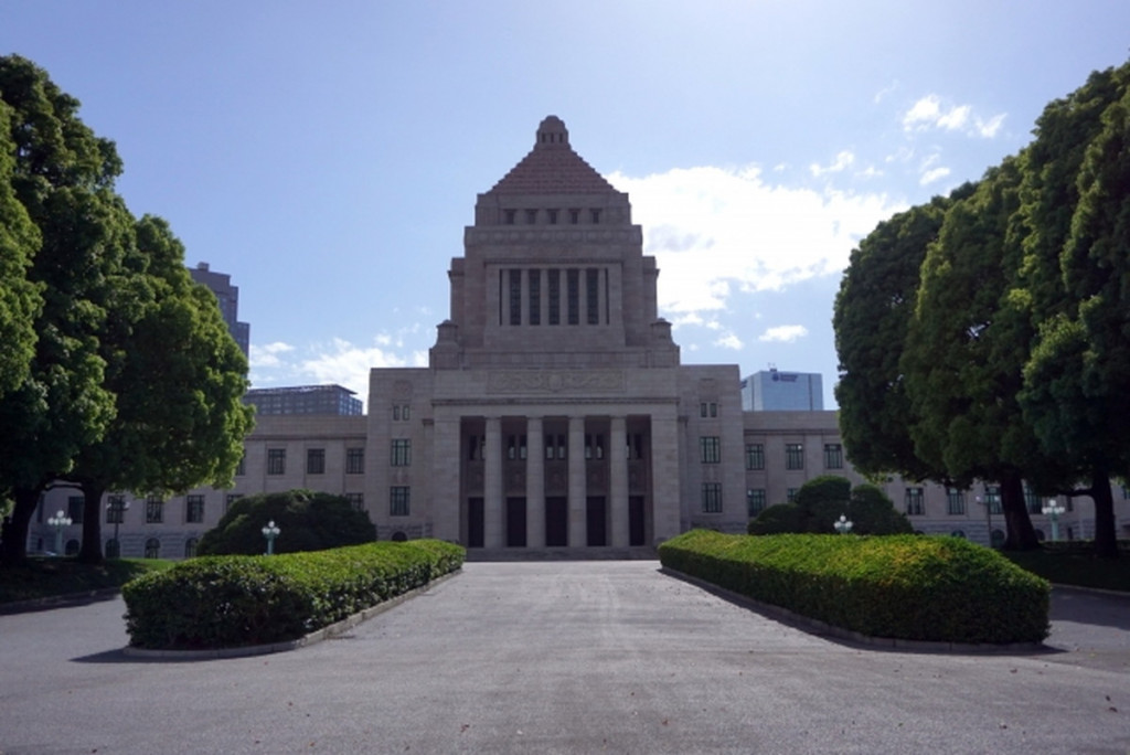 【財務省】遠のく財政健全化　法人税引き上げに企業は反発