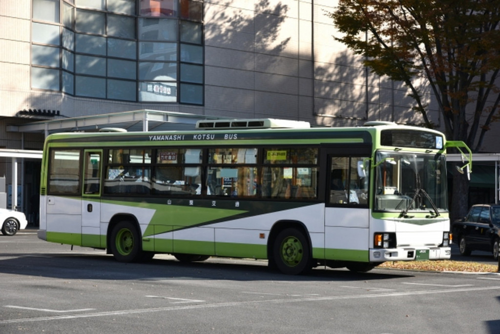 【国土交通省】地方公共交通の維持に向け、自治体に対する補助を実施