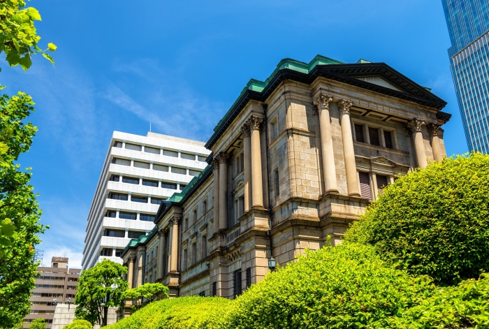 日銀、金利引上げ後のコメントで株式相場が暴落　自ら政策を縛りかねない結果に! (2)